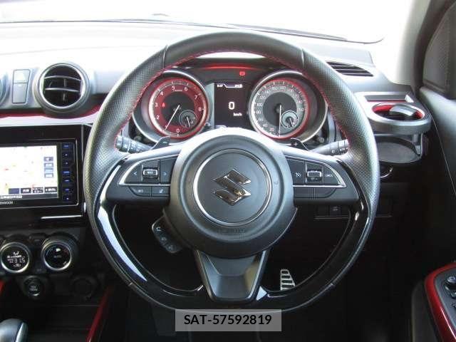 Suzuki SWIFT 2022-07 6615120-4