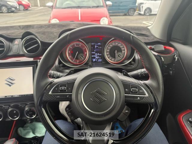 Suzuki SWIFT 2020-08 6615122-18