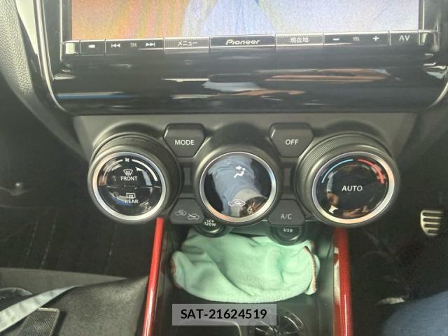 Suzuki SWIFT 2020-08 6615122-25