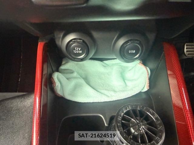 Suzuki SWIFT 2020-08 6615122-26
