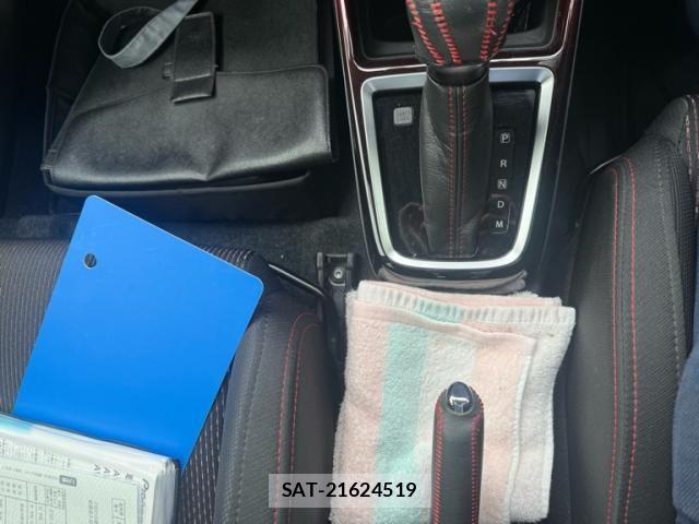 Suzuki SWIFT 2020-08 6615122-27