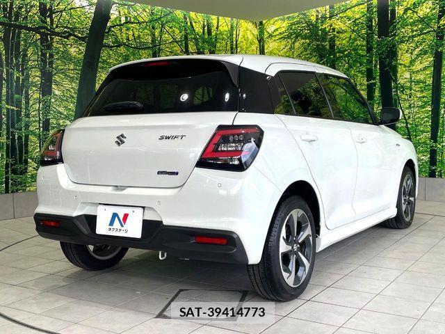 Suzuki SWIFT 2023-12 6673834-16