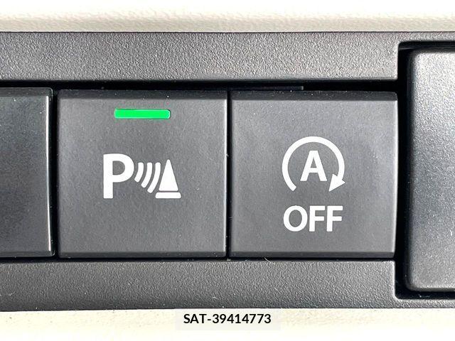 Suzuki SWIFT 2023-12 6673834-6