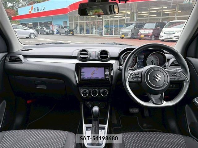 Suzuki SWIFT 2017-11 6673837-13