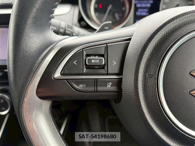 Suzuki SWIFT 2017-11 6673837-18