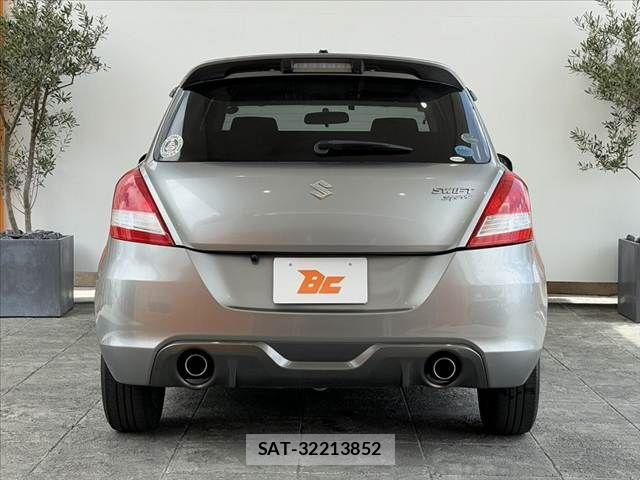 Suzuki SWIFT 2012-06 6673842-13