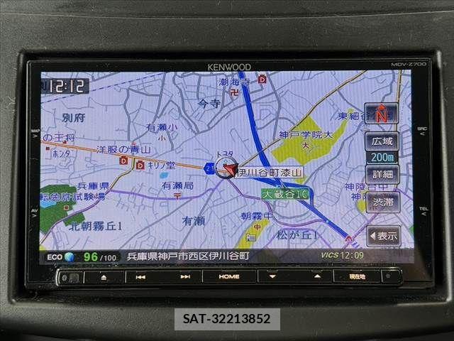 Suzuki SWIFT 2012-06 6673842-2