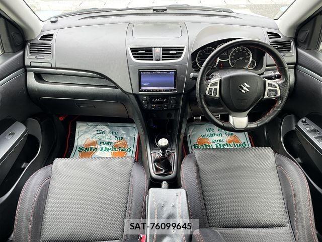 Suzuki SWIFT 2012-05 6673838-1