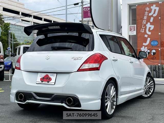 Suzuki SWIFT 2012-05 6673838-2