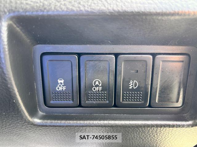 Suzuki SWIFT 2013-10 6678346-9