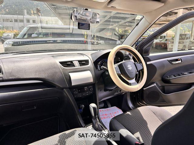Suzuki SWIFT 2013-10 6678346-12