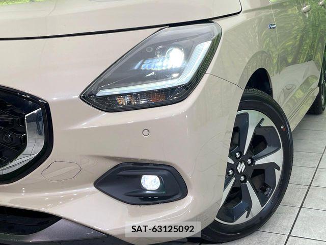 Suzuki SWIFT 2023-12 6678332-11