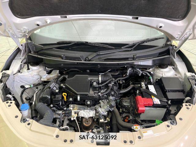 Suzuki SWIFT 2023-12 6678332-17