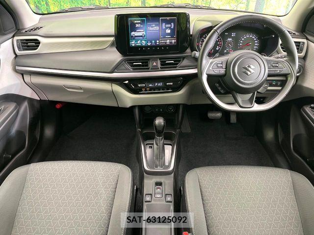 Suzuki SWIFT 2023-12 6678332-1