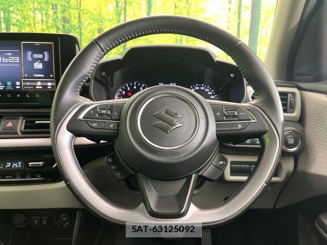 Suzuki SWIFT 2023-12 6678332-7