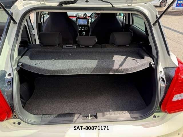 Suzuki SWIFT 2018-04 6678336-11