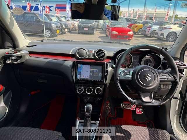 Suzuki SWIFT 2018-04 6678336-1
