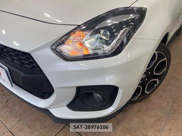 Suzuki SWIFT 2024-03 6678326-11