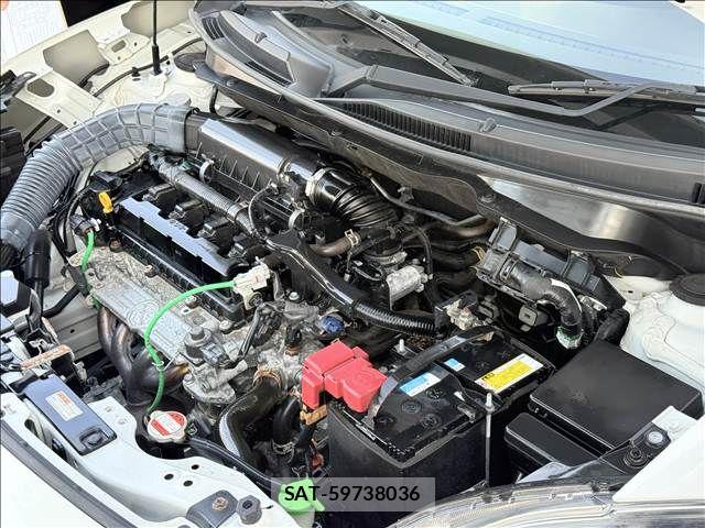 Suzuki SWIFT 2018-07 6691302-19