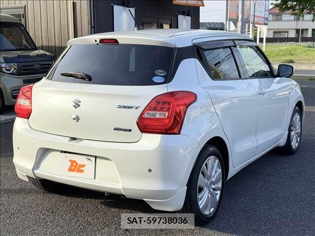 Suzuki SWIFT 2018-07 6691302-23