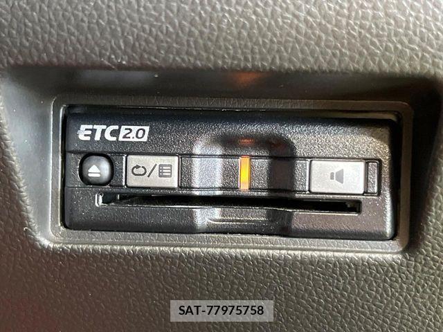Suzuki SWIFT 2022-06 6691301-4
