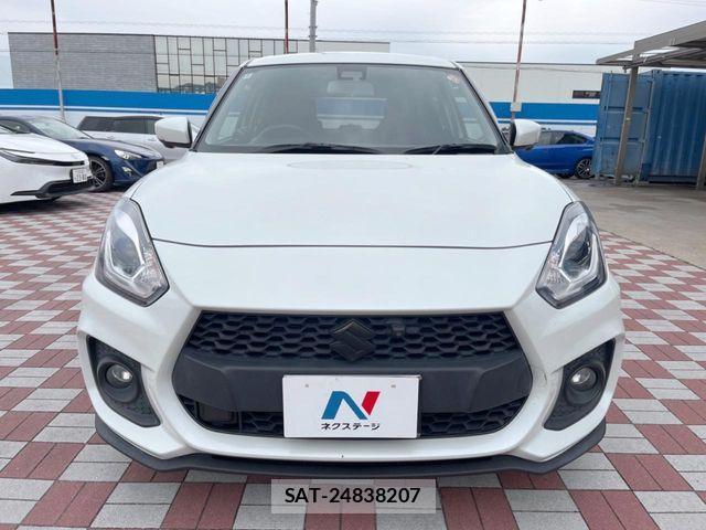 Suzuki SWIFT 2022-09 6717472-13