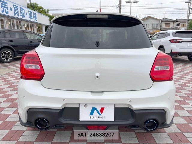 Suzuki SWIFT 2022-09 6717472-14