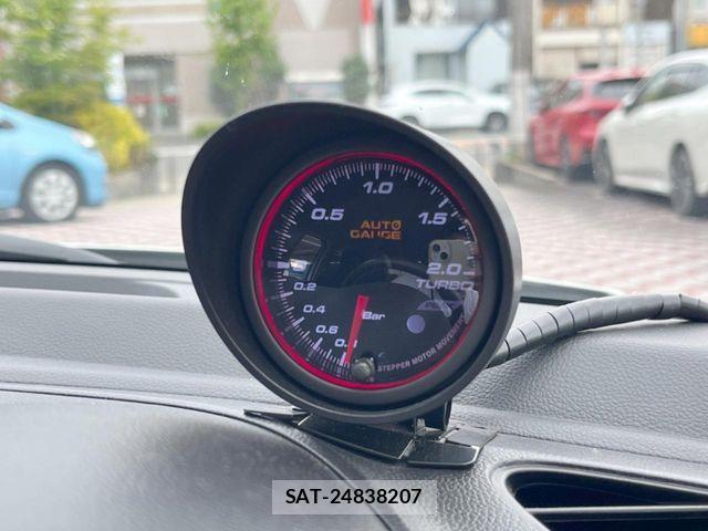 Suzuki SWIFT 2022-09 6717472-4