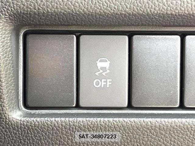 Suzuki SWIFT 2021-01 6717473-6