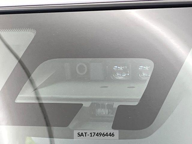 Suzuki SWIFT 2024-03 6717464-3