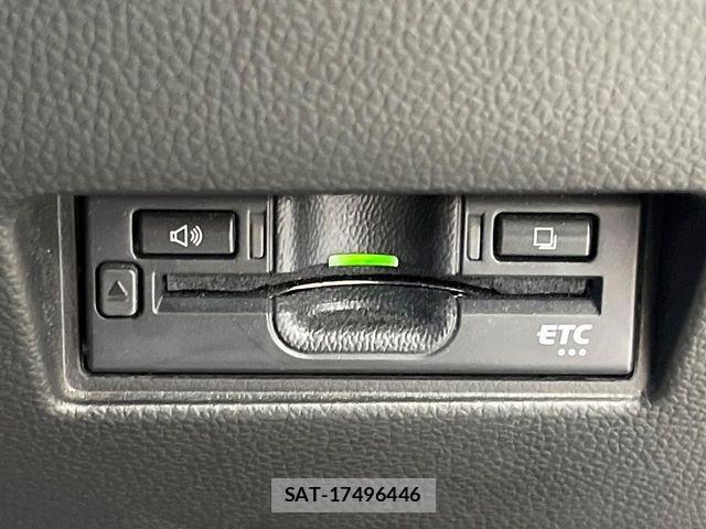 Suzuki SWIFT 2024-03 6717464-6