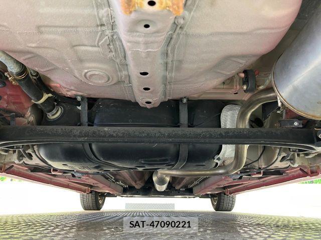 Suzuki SWIFT 2013-08 6817495-18