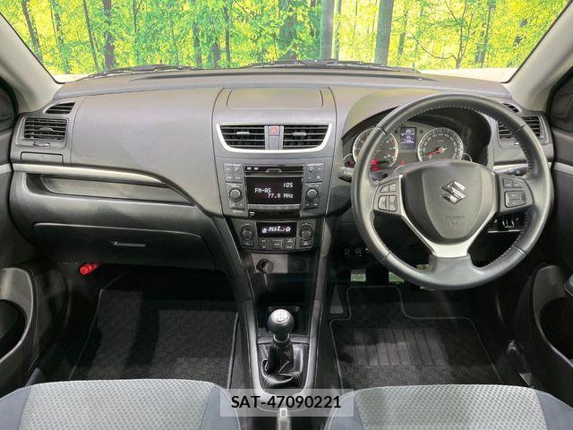 Suzuki SWIFT 2013-08 6817495-1