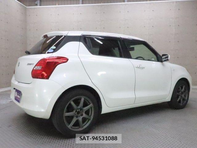 Suzuki SWIFT 2018-09 6817492-1