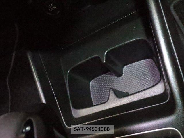 Suzuki SWIFT 2018-09 6817492-21