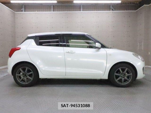 Suzuki SWIFT 2018-09 6817492-27
