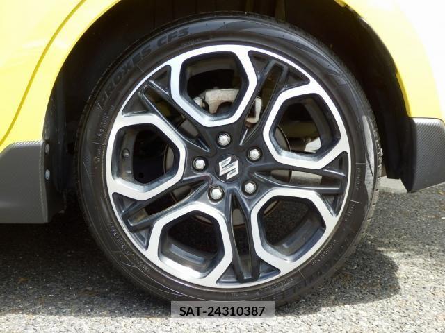Suzuki SWIFT 2020-03 6817475-23