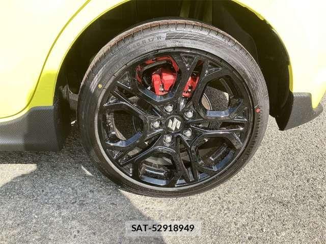 Suzuki SWIFT 2025-09 6913803-16