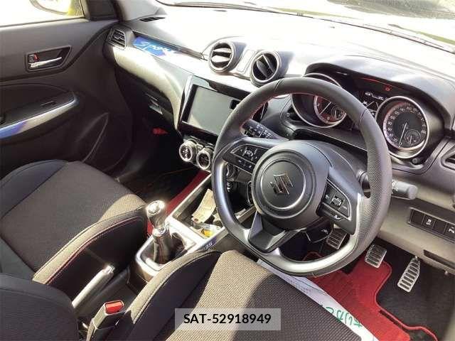 Suzuki SWIFT 2025-09 6913803-5