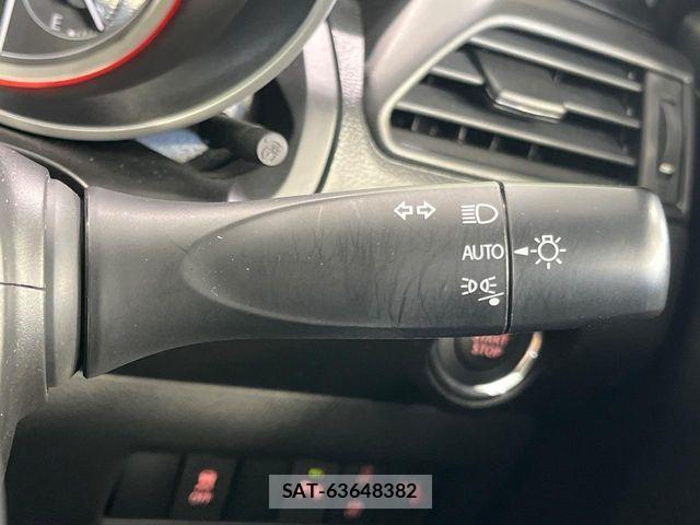 Suzuki SWIFT 2024-01 6913820-7