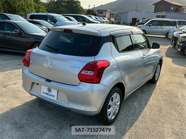 Suzuki SWIFT 2021-03 6913834-12