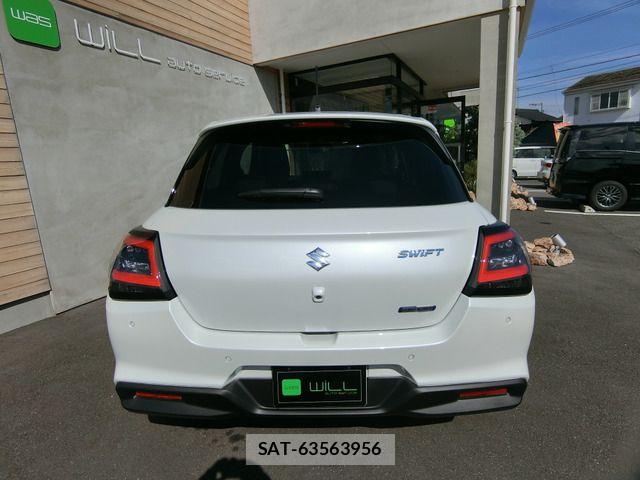 Suzuki SWIFT 2025-10 6913805-1