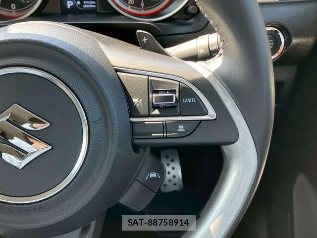Suzuki SWIFT 2022-01 6913818-6