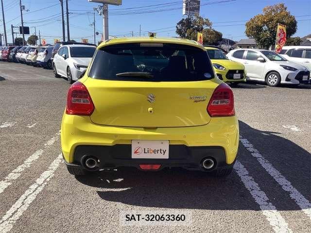 Suzuki SWIFT 2020-08 6913810-11