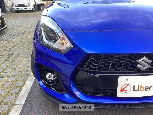 Suzuki SWIFT 2025-11 6913802-13