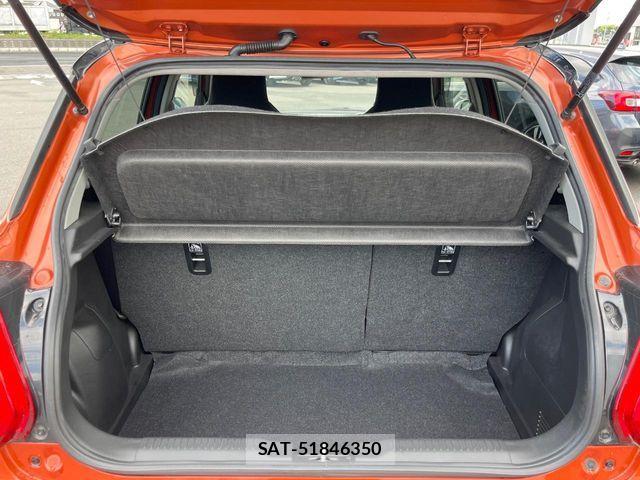 Suzuki SWIFT 2022-03 6913816-11