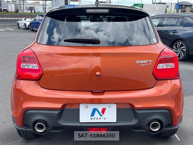 Suzuki SWIFT 2022-03 6913816-15
