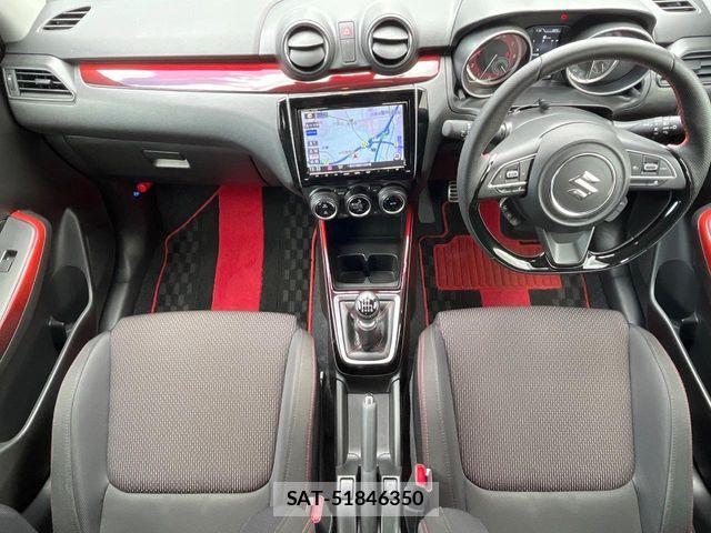 Suzuki SWIFT 2022-03 6913816-1