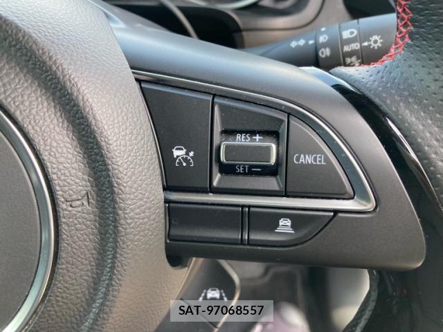 Suzuki SWIFT 2023-11 6913804-20
