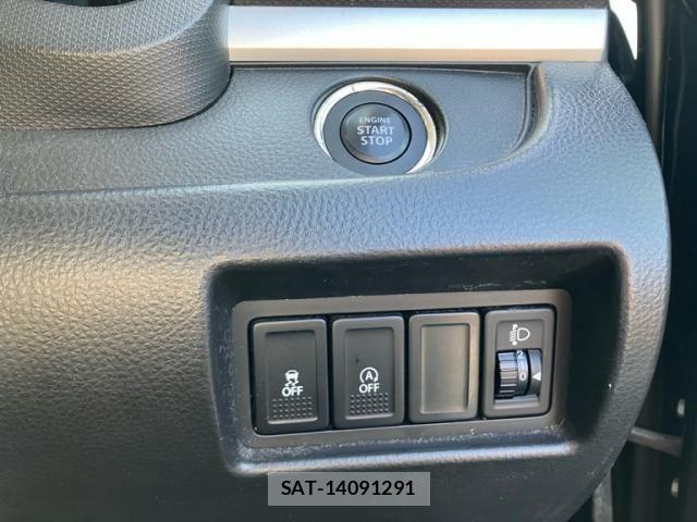 Suzuki SWIFT 2014-12 6913853-10